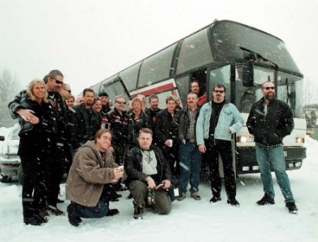 Twinclub1.jpg (31695 bytes)